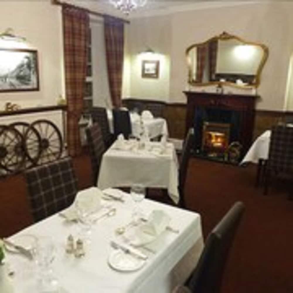 Burnett Arms Hotel Banchory Exterior foto